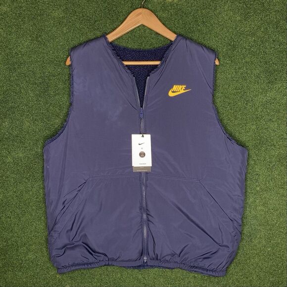 Sz L Paris Saint-Germain Nike Club+ Winterized Reversible Full-Zip Vest Navy - Picture 1 of 9